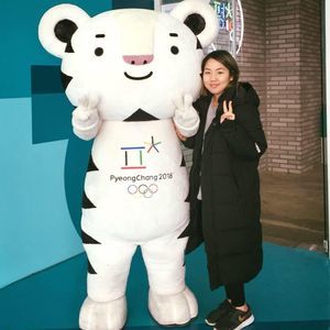 Meet your Posher, Esther